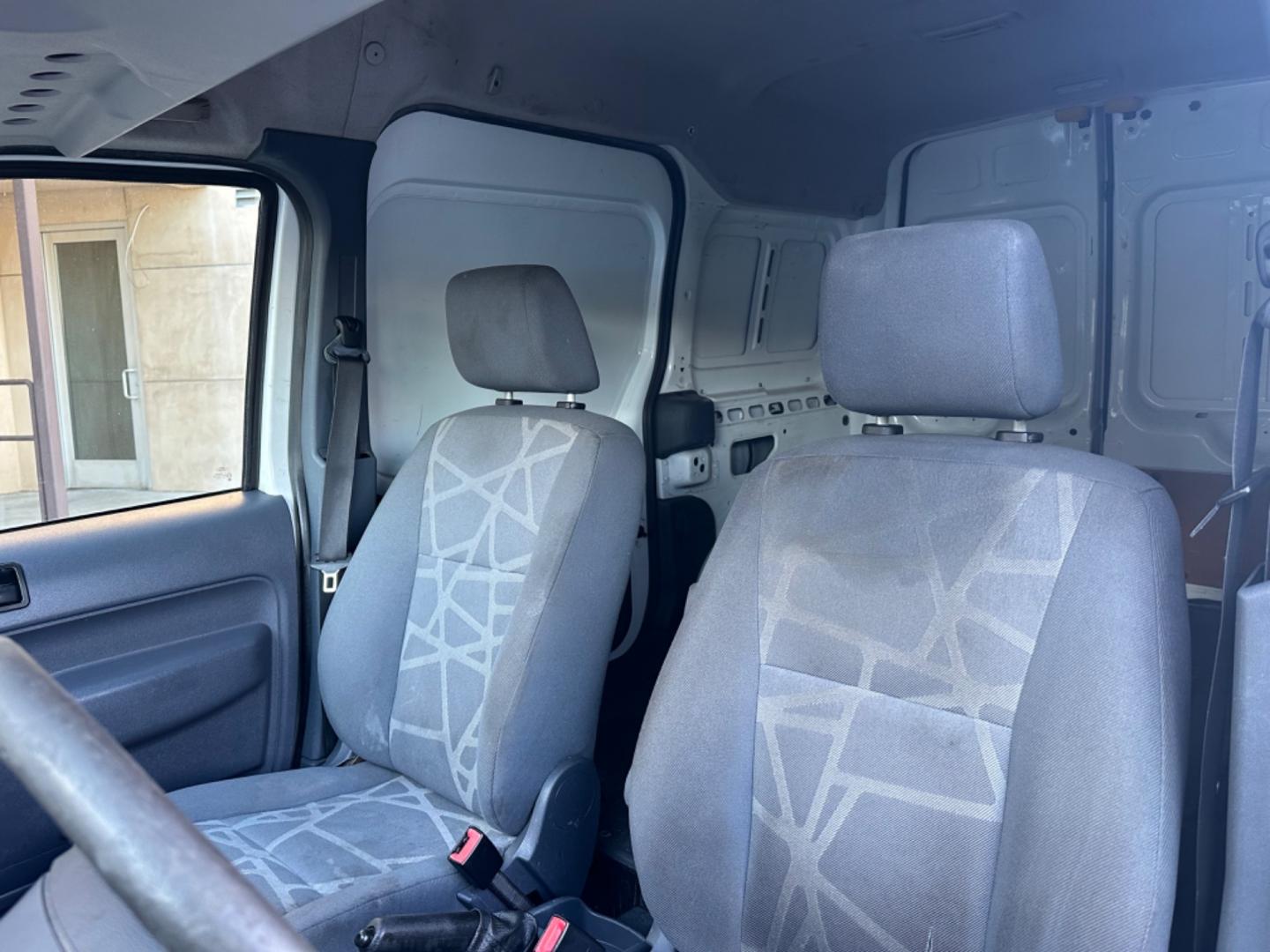 2012 White /Black Ford Transit Connect XLT with Rear Door Glass (NM0LS7BN0CT) with an 2.0L L4 DOHC 16V engine, 4-Speed Automatic transmission, located at 30 S. Berkeley Avenue, Pasadena, CA, 91107, (626) 248-7567, 34.145447, -118.109398 - Great price point for a work van. - Photo#8